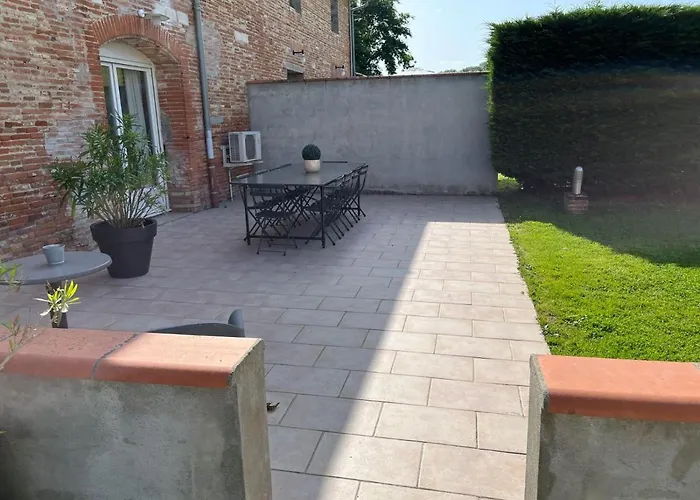 Les Terrasses Binel A Ronsac Aigrefeuille