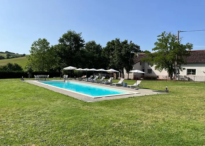 בית נופש Les Terrasses Binel A Ronsac *